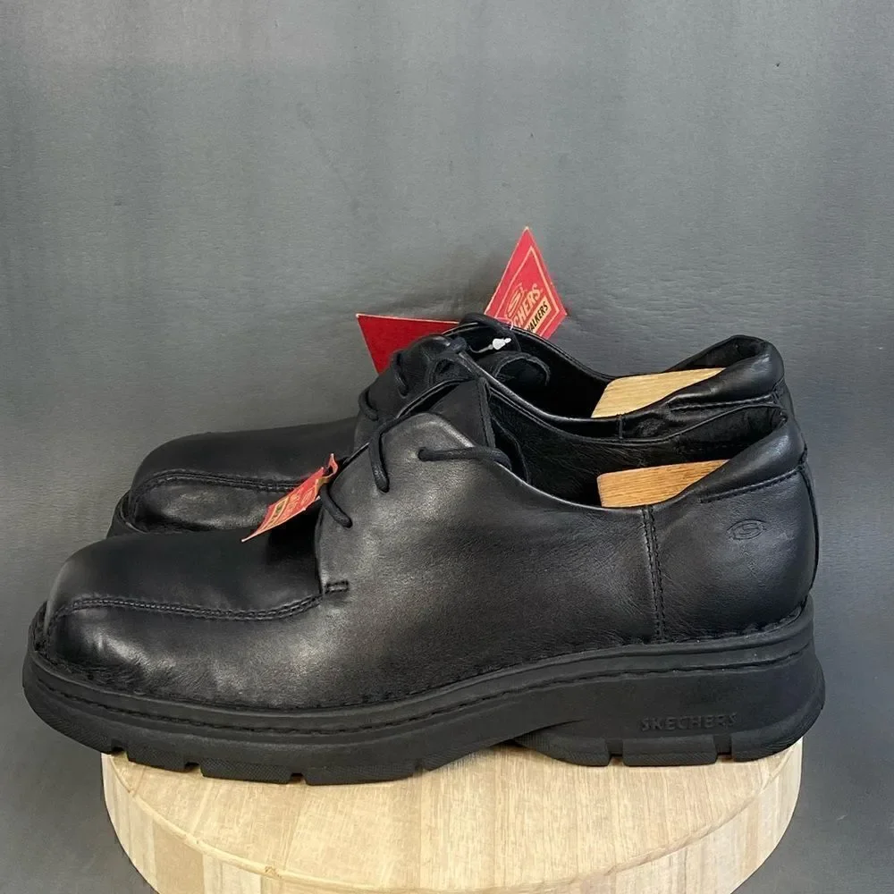Skechers new without